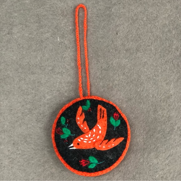 Wall hangings made of felt - Picture 11 of 11